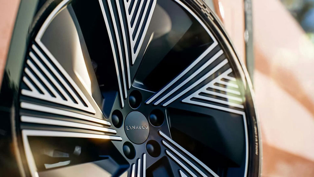 Lynk & Co 08